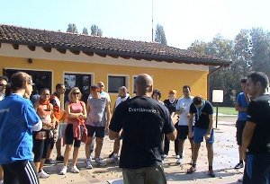 Outdoor team building: briefing before the 'go'